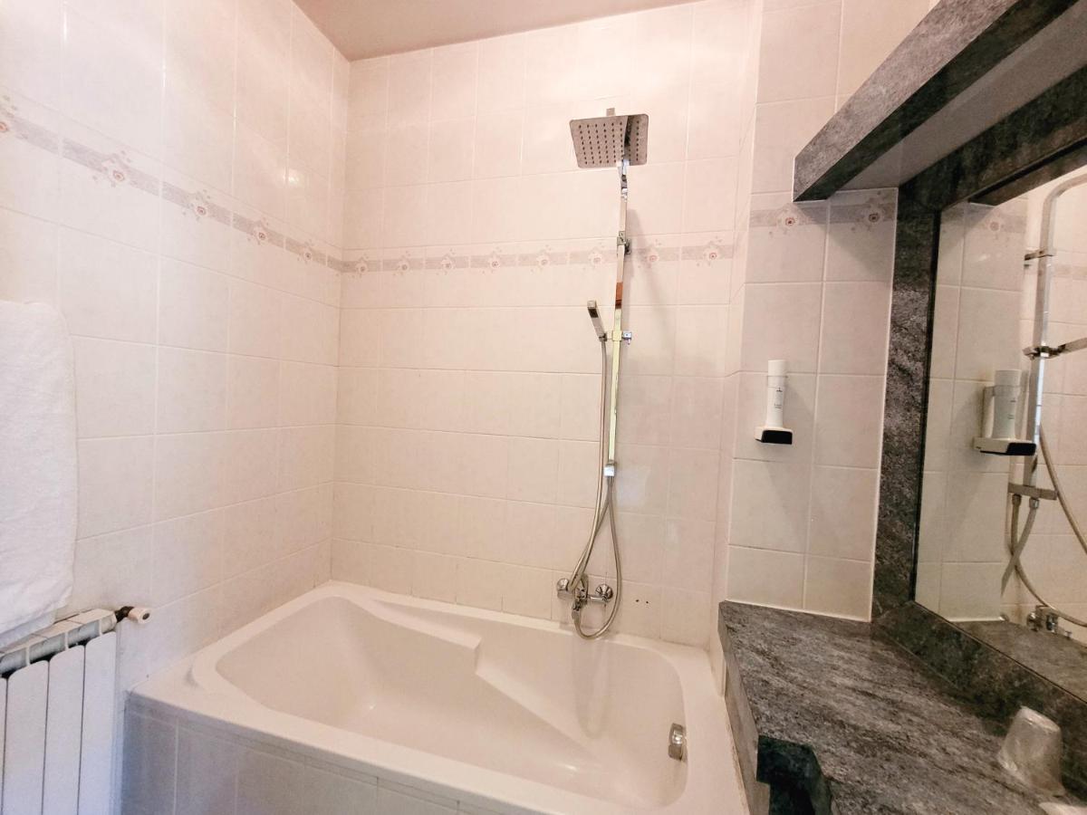 Rome Hotel Saint-Nazaire-en-Royans Ngoại thất bức ảnh